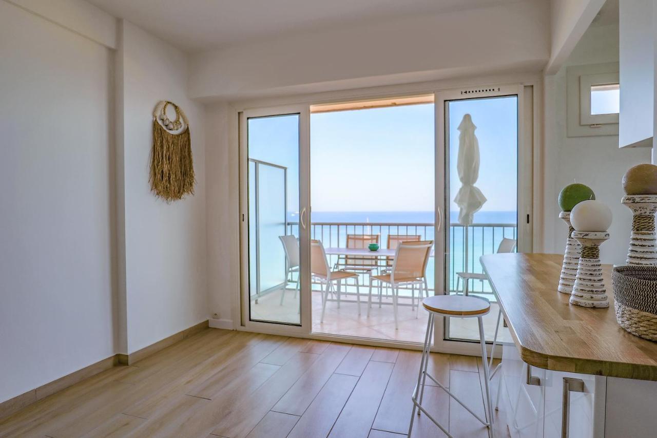 Bord De Plage - Studio En Front De Mer Le Lavandou Buitenkant foto